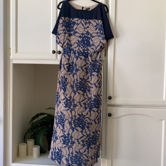 Wren Dresses & Skirts - WREN Silk Dress Kimono Sleeve- like new